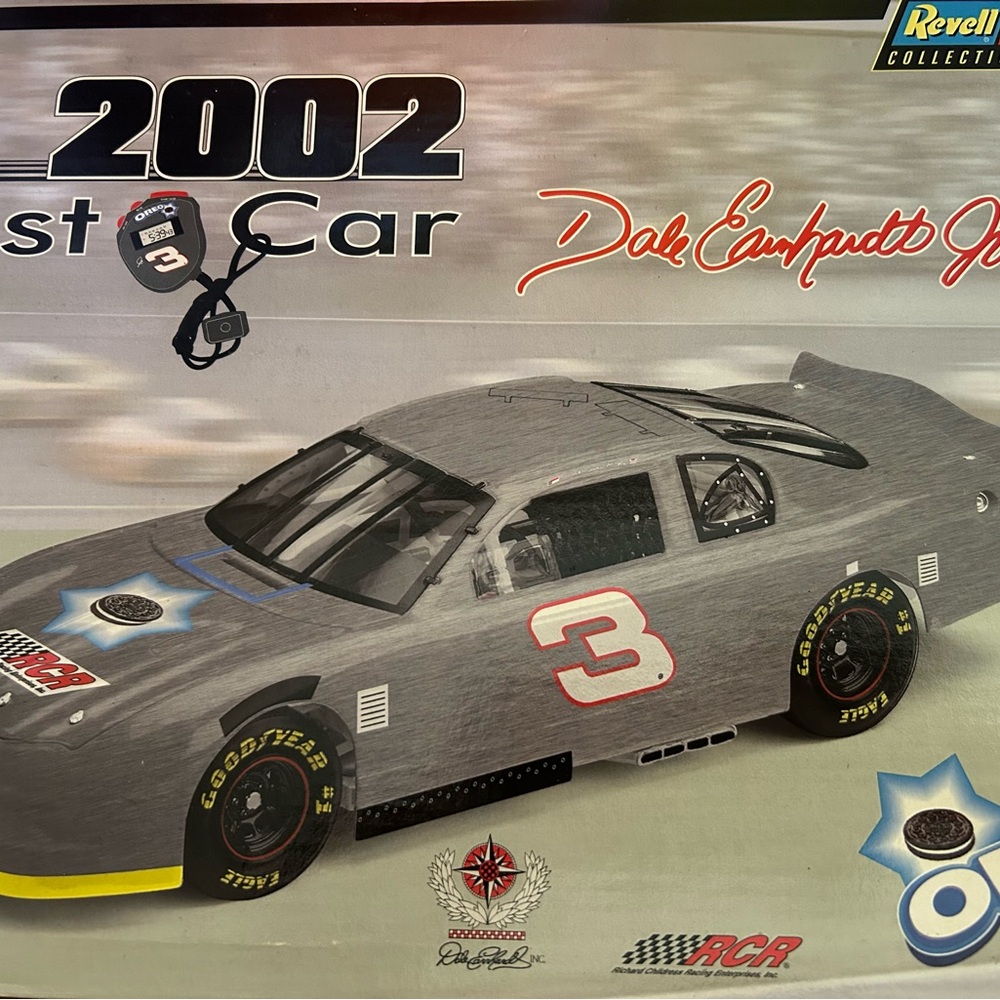 2002 Race Car Model Kit - Gray